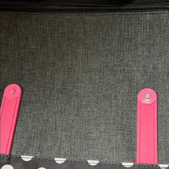 Herschel Supply Company Gray and Pink Bags with Modern Design - Picture 11 of 13